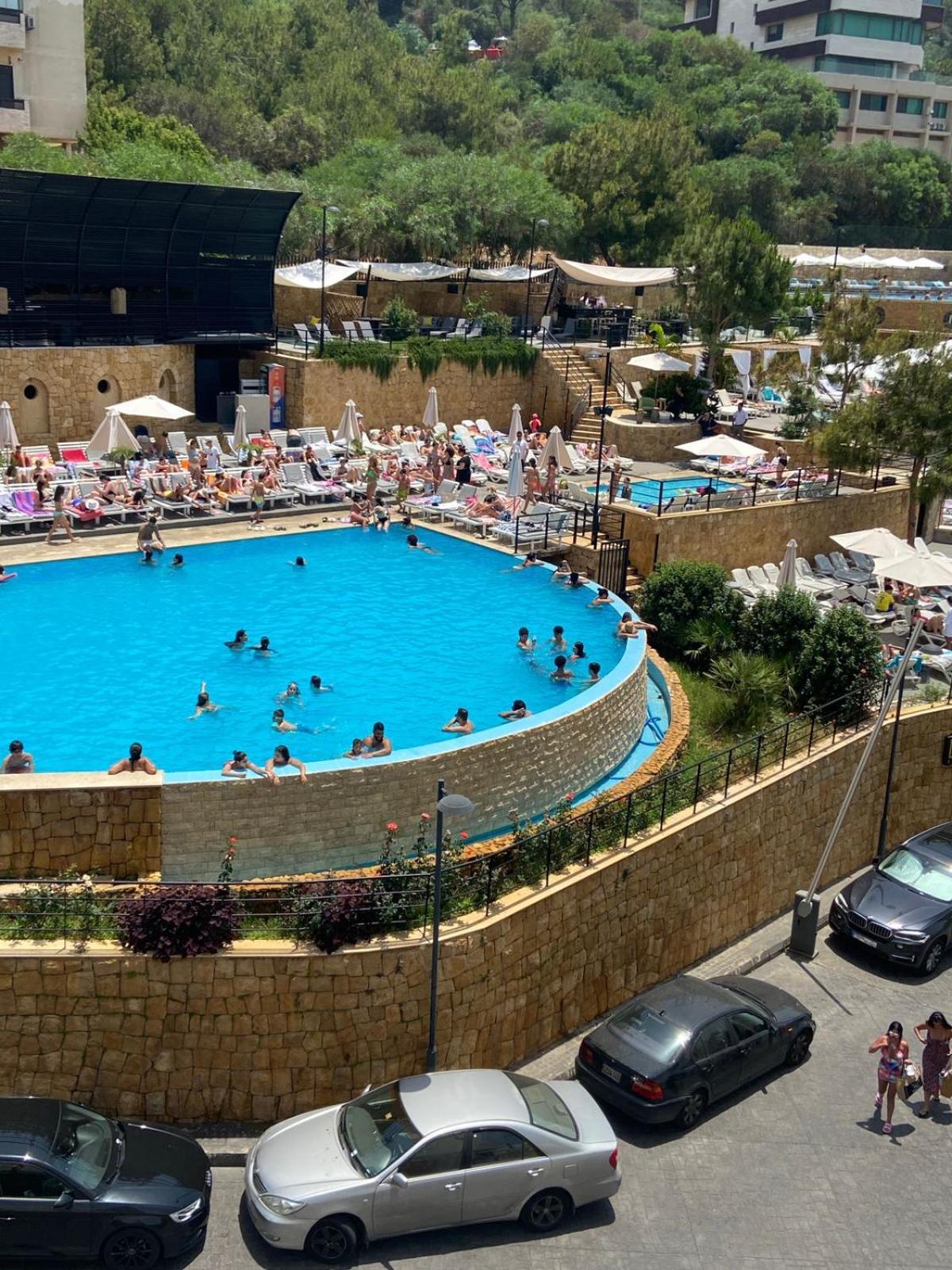 The Ray Hotel And Studios Beirute Exterior foto