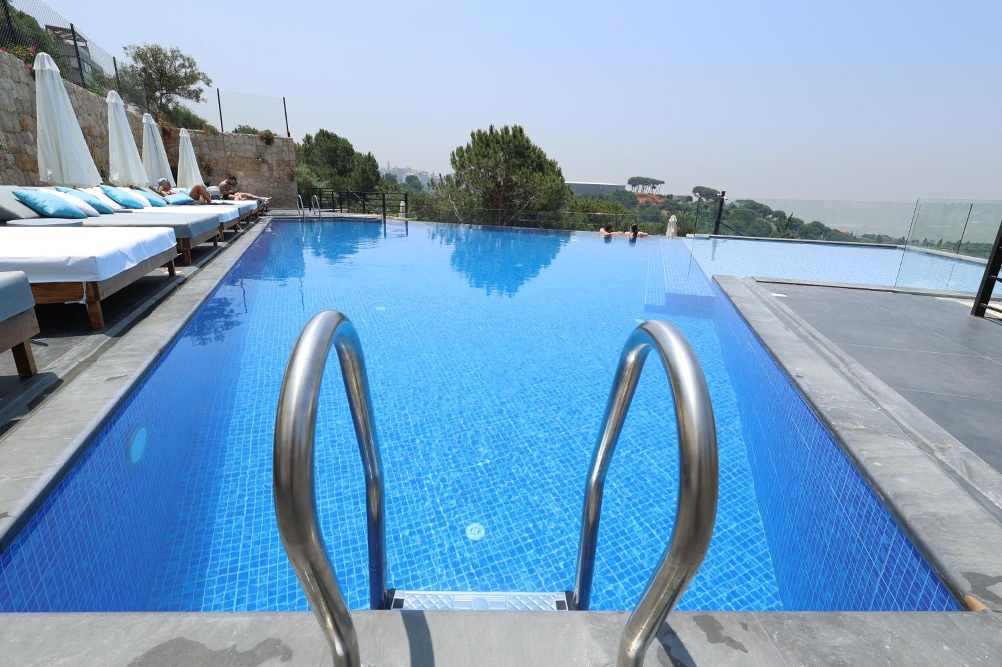 The Ray Hotel And Studios Beirute Exterior foto