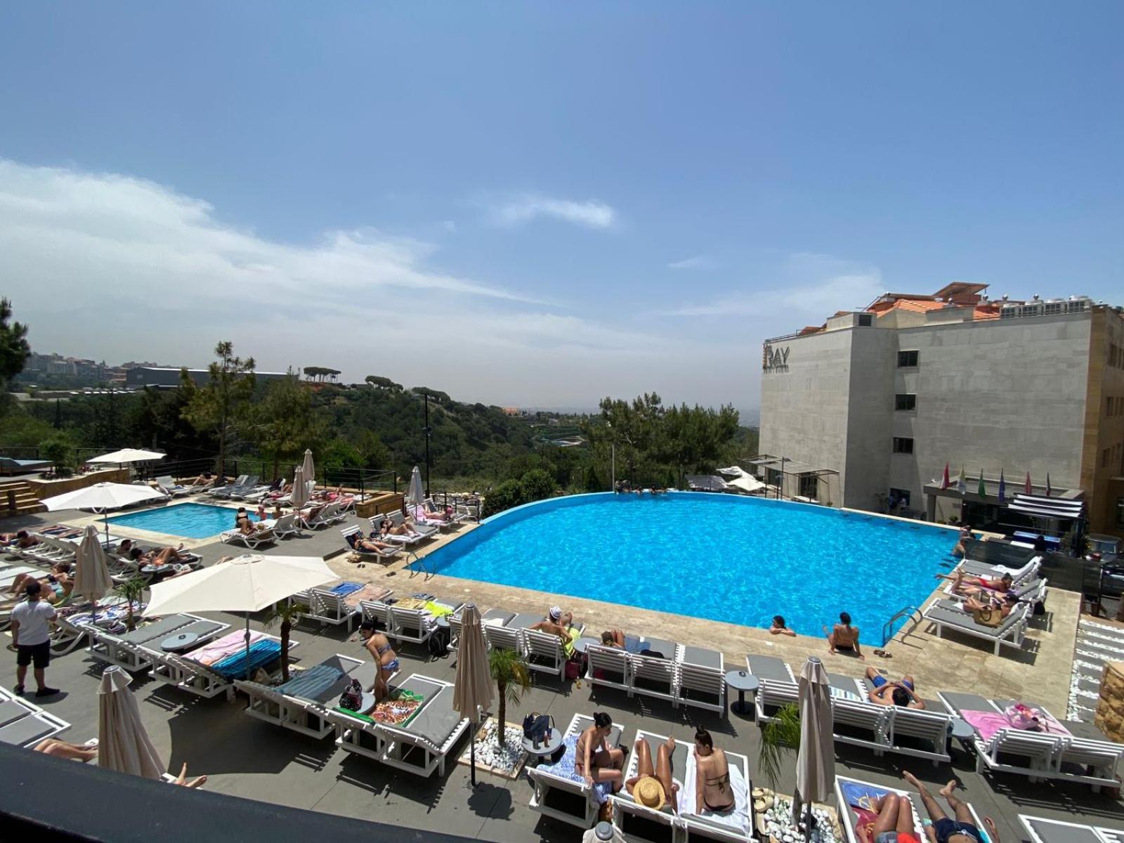 The Ray Hotel And Studios Beirute Exterior foto