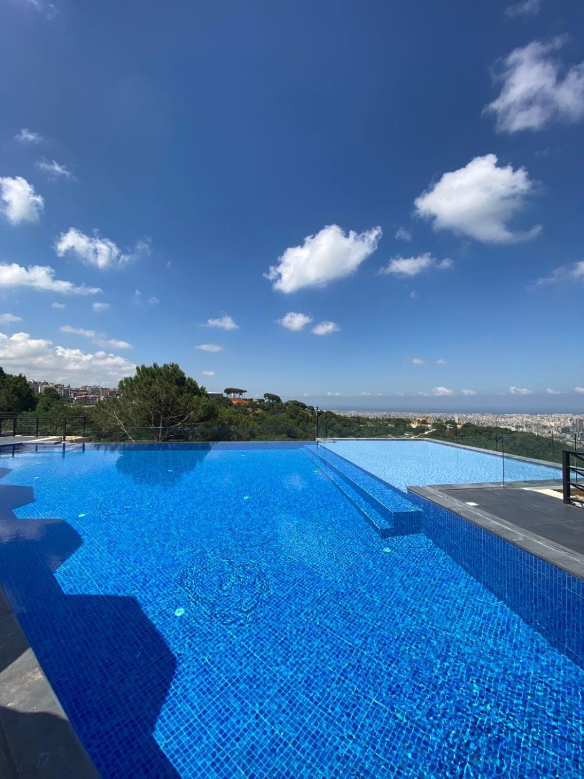 The Ray Hotel And Studios Beirute Exterior foto