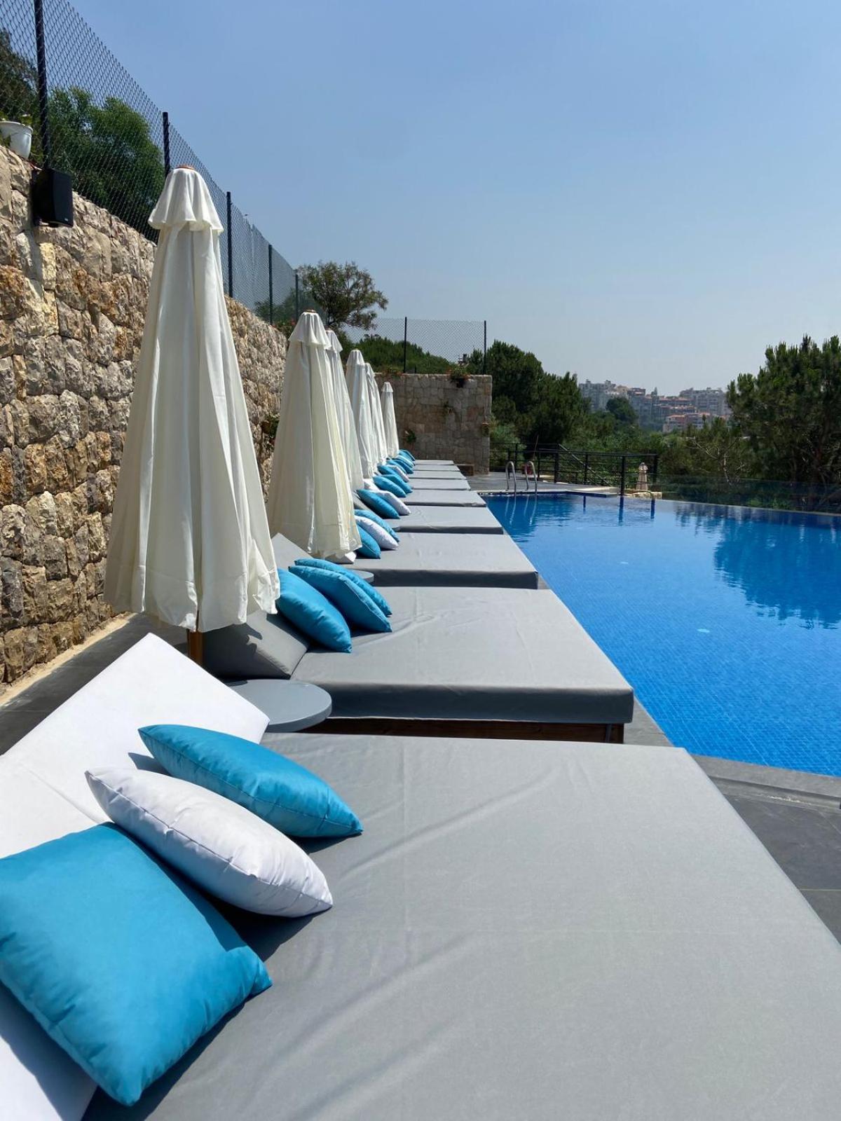 The Ray Hotel And Studios Beirute Exterior foto