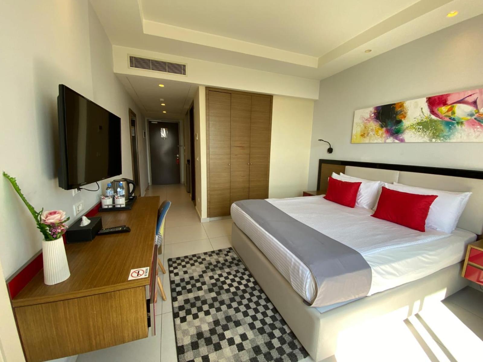 The Ray Hotel And Studios Beirute Exterior foto